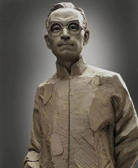 贵州省雕塑院院长李钢老师