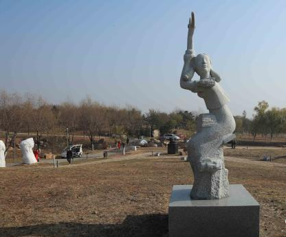 国际雕塑主题公园沈阳莫子山知名雕塑家精品