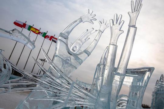 中国·哈尔滨国际组合冰雕比赛完美收官